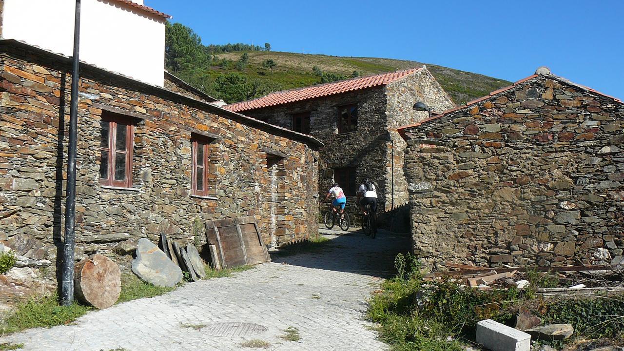 Portantiqua, Guest House Góis Kültér fotó